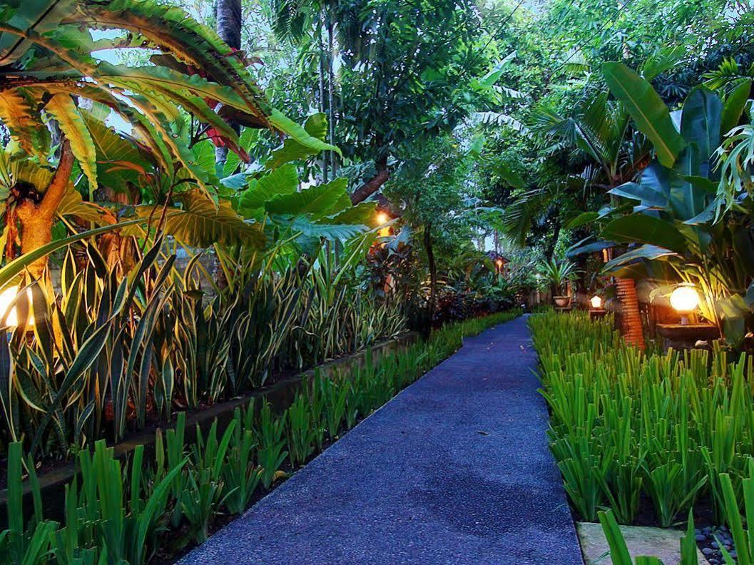 Villa Surya Mas Legian